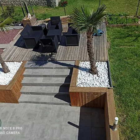 게스트하우스 Agreable D'hotes: Petit-dejeuner Inclus Garennes-sur-Eure